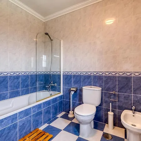 In Ribamar - Lissabon Region 42000 Villa *