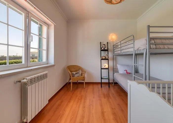 Villa In Ribamar - Lissabon Region 42000