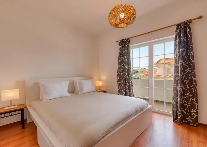 In Ribamar - Lissabon Region 42000 Villa *