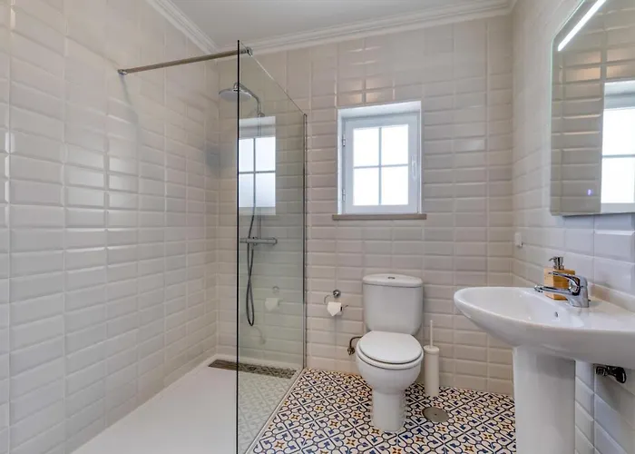 Villa In Ribamar - Lissabon Region 42000