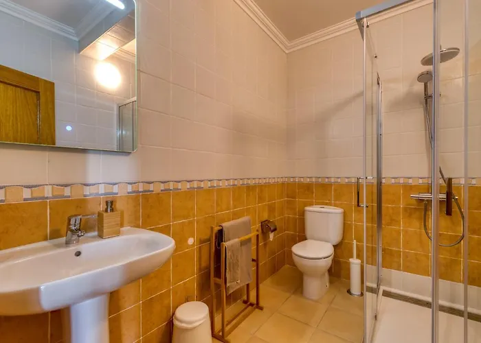 Villa In Ribamar - Lissabon Region 42000 *